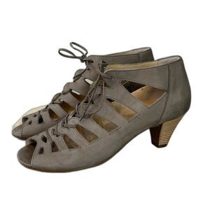 Paul Green Munchen Handmade Leather Heeled Sandla 7.5 Cottage Cut Out Peep Toe